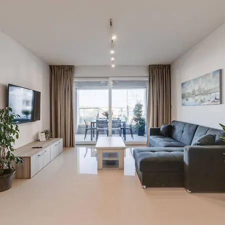 Beachfront 9Ten11 Maisonette W Terrace By Homely Mellieha Exterior photo